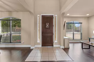 200 Lake Livingston Dr, Georgetown, TX 78628 - Photo 4