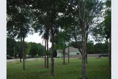 104 W Riverside Drive, Bastrop, TX 78602 - Photo 16