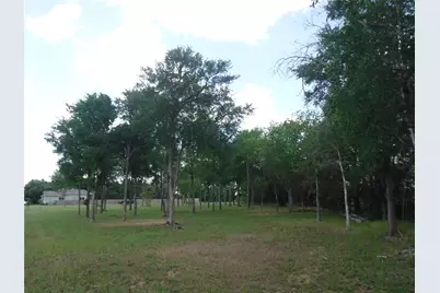 104 W Riverside Drive, Bastrop, TX 78602 - Photo 12