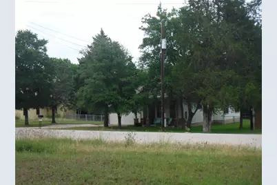 104 W Riverside Drive, Bastrop, TX 78602 - Photo 20