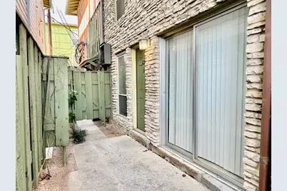 2800 Cole Street #102C, Austin, TX 78705 - Photo 8