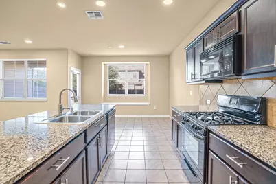 2880 Donnell Drive #2003, Round Rock, TX 78664 - Photo 10