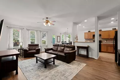 181 Stone Crest Boulevard, Buda, TX 78610 - Photo 4