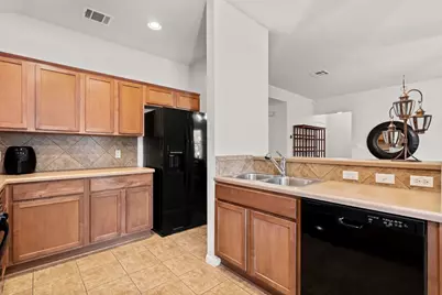 181 Stone Crest Boulevard, Buda, TX 78610 - Photo 12