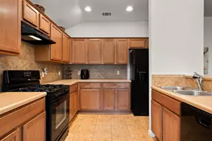 181 Stone Crest Blvd, Buda, TX 78610 - Photo 12