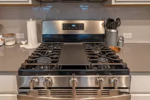 440 Sebring Cir, Hutto, TX 78634 - Photo 18