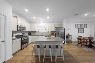 440 Sebring Cir, Hutto, TX 78634 - Photo 14