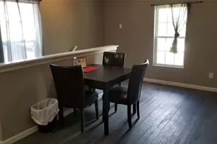 409 S Main St, Taylor, TX 76574 - Photo 8