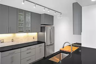 1212 Guadalupe St, Austin, TX 78701 - Photo 14