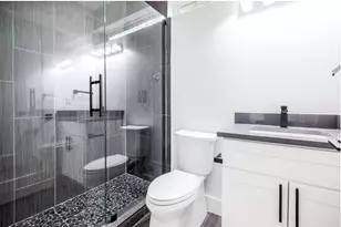 1102 1/2 Fiesta St, Austin, TX 78702 - Photo 20