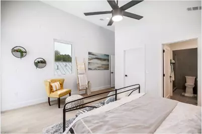 1102 1/2 Fiesta Street #A, Austin, TX 78702 - Photo 24