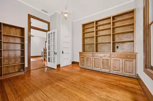812 W 10th St, Austin, TX 78701 - Photo 8