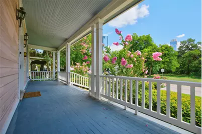 812 W 10th Street, Austin, TX 78701 - Photo 1
