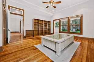 812 W 10th St, Austin, TX 78701 - Photo 8