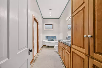 812 W 10th Street, Austin, TX 78701 - Photo 6
