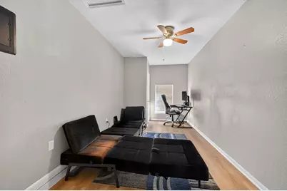 16402 Parkway Drive, Pflugerville, TX 78660 - Photo 18