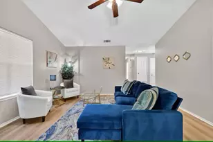 16402 Parkway Dr, Pflugerville, TX 78660 - Photo 2