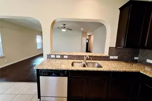 11613 Faubian Ln, Austin, TX 78717 - Photo 12