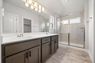 173 Riverhill Dr, Georgetown, TX 78628 - Photo 18