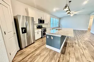 196 Mount Locke Rd, Dripping Springs, TX 78620 - Photo 6