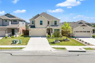 204 Janelle Ln, Liberty Hill, TX 78642 - Photo 2