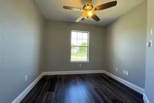 2004 Maple St, Georgetown, TX 78626 - Photo 18
