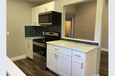 2004 Maple Street, Georgetown, TX 78626 - Photo 10