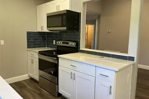 2004 Maple St, Georgetown, TX 78626 - Photo 10