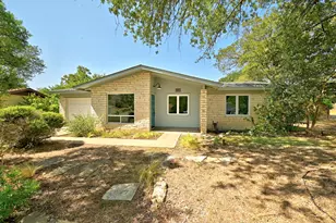 905 Emerald Wood Dr, Austin, TX 78745 - Photo 2