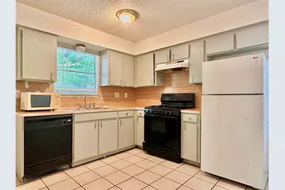 1322 Southport Drive #D, Austin, TX 78704 - Photo 4