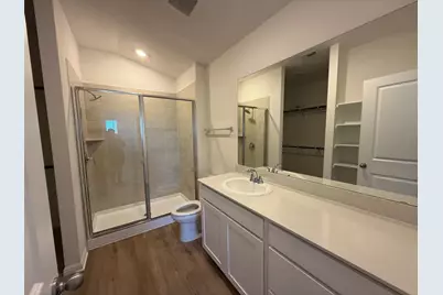 109 Honey Bee, Jarrell, TX 76537 - Photo 6