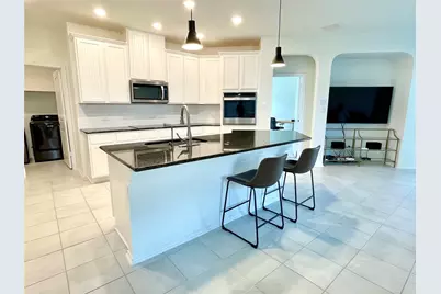 321 Sweet Autumn Drive, Georgetown, TX 78626 - Photo 2