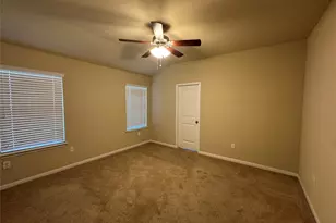 1919 Mexia Dr, Round Rock, TX 78664 - Photo 8