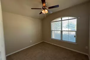 1919 Mexia Dr, Round Rock, TX 78664 - Photo 10