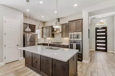 5208 Cornflower Drive, Austin, TX 78739 - Photo 10