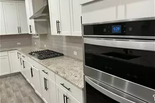 10404 Buckskin Horse Wy, Manor, TX 78653 - Photo 6