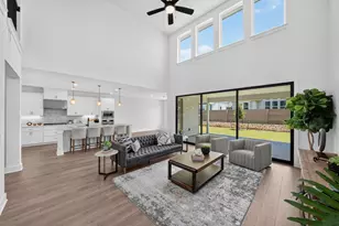9213 The Ravine Wy, Austin, TX 78744 - Photo 4