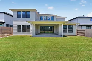 9213 The Ravine Wy, Austin, TX 78744 - Photo 24