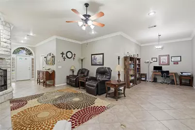 21 Augusta Drive, Marble Falls, TX 78654 - Photo 6