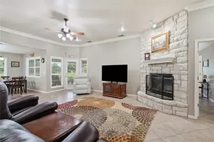 21 Augusta Dr, Marble Falls, TX 78654 - Photo 4