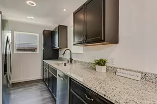 6913 Shannon Dr, Austin, TX 78724 - Photo 6