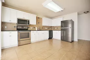 213 Rim Rock Dr, Leander, TX 78641 - Photo 10