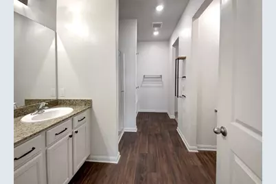 138 Niven Path #26E, Jarrell, TX 76537 - Photo 6