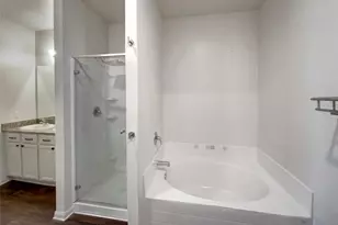 138 Niven Path, Jarrell, TX 76537 - Photo 14