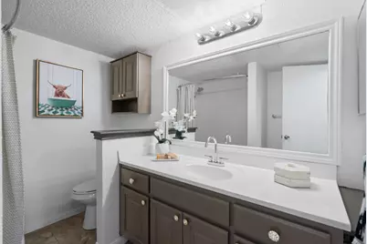 1601 Farodr #1102, Austin, TX 78741 - Photo 16