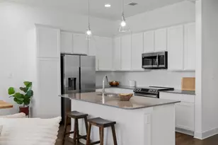 2050 Lohmans Spur Rd, Lakeway, TX 78734 - Photo 4