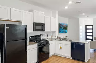 126 Allegro Dr, Hutto, TX 78634 - Photo 4