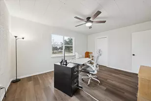 210 Fallwell St, Liberty Hill, TX 78642 - Photo 22
