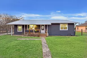 210 Fallwell St, Liberty Hill, TX 78642 - Photo 4