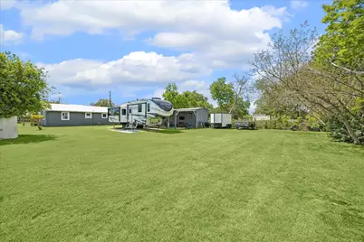 210 Fallwell Street, Liberty Hill, TX 78642 - Photo 6